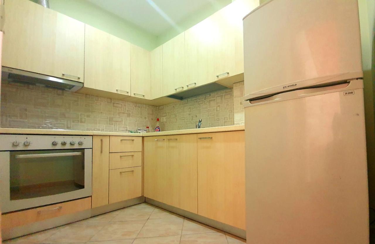 A Cheerful Villa With Free Parking Space Tirana Exterior foto